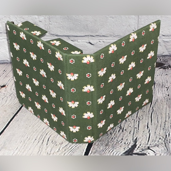 Vintage Grandmacore post it note keeper w/pen - trinket box - prayer box - Picture 4 of 6